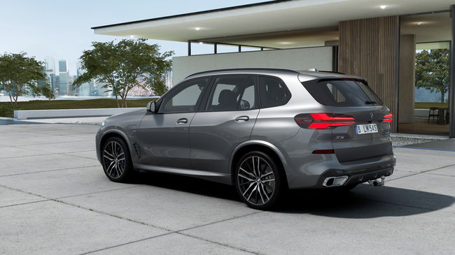 2025 BMW X5 xDrive50e