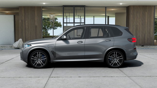 2025 BMW X5 xDrive50e