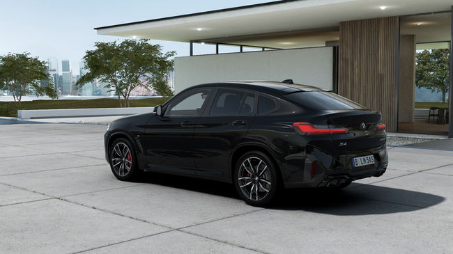 2025 BMW X4 xDrive30i Sport Collection