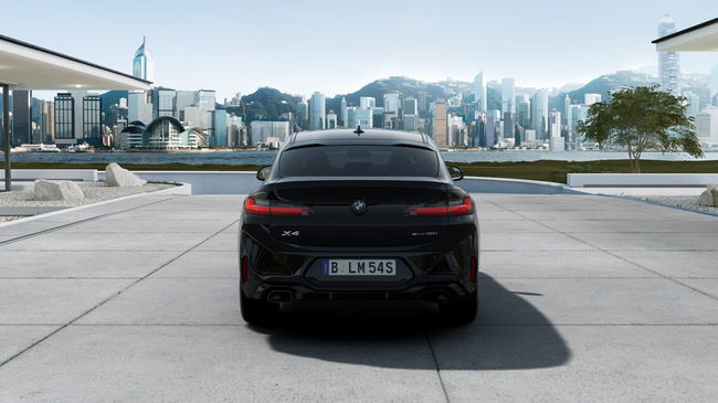 2025 BMW X4 xDrive30i Sport Collection