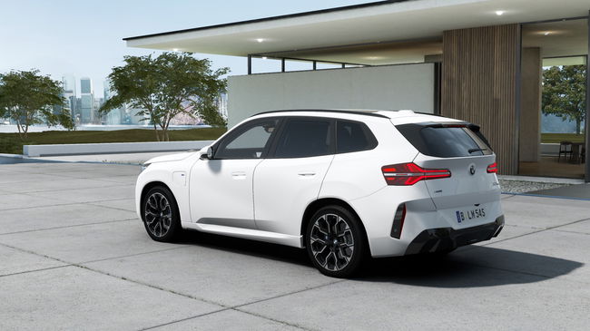 2025 BMW X3 30e xDrive