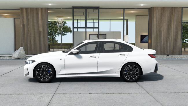 2025 BMW 330i Sedan