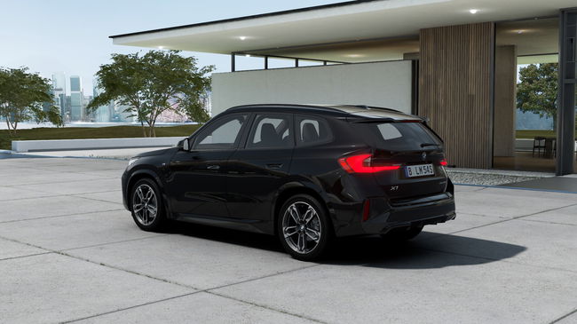2025 BMW X1 xDrive20i