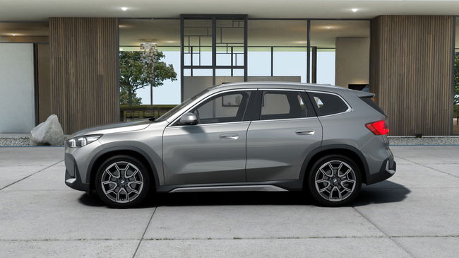 2025 BMW X1 xDrive20i