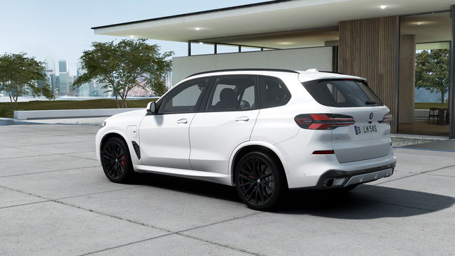 2024 BMW X5 xDrive50e