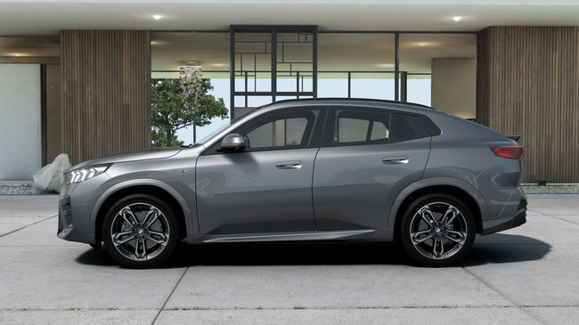 2025 BMW X2 xDrive20i