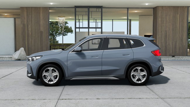 2025 BMW X1 sDrive18i