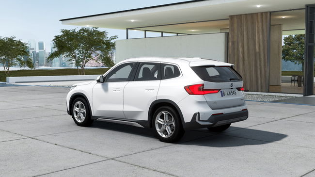 2025 BMW X1 sDrive18i