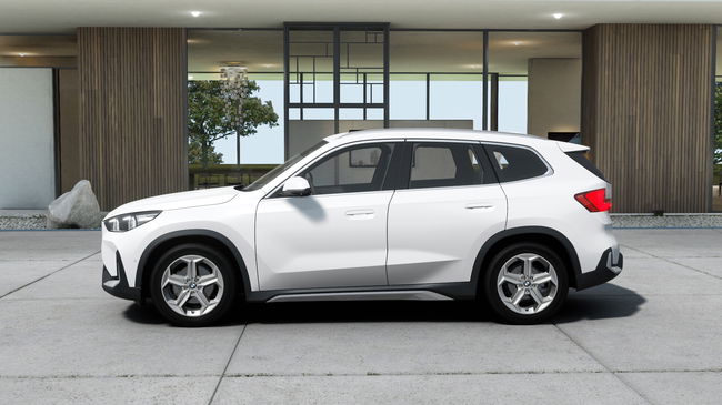 2025 BMW X1 sDrive18i