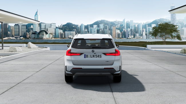 2025 BMW X1 sDrive18i